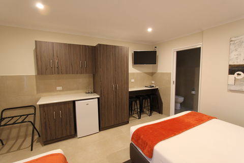 Ryley Motor Inn - Accommodation Bookings 1