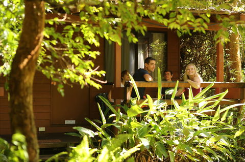 Samurai Beach Bungalows Port Stephens YHA - Accommodation Bookings 2