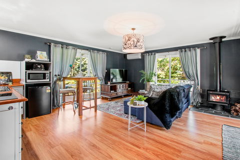 Sunnydell - Accommodation Bookings 2