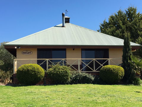 The Hayloft - Accommodation Bookings 1