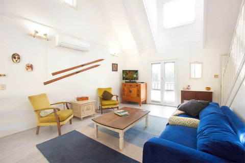 The Doll's House - Accommodation Bookings 1