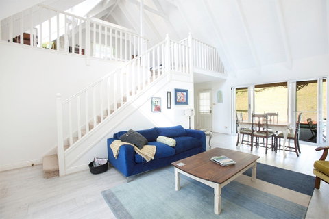 The Doll's House - Accommodation Bookings 2