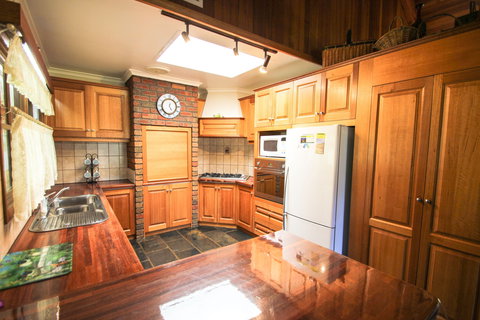 Wombat Hollow - Accommodation Bookings 1