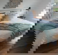 Barbie May's - Accommodation Bookings