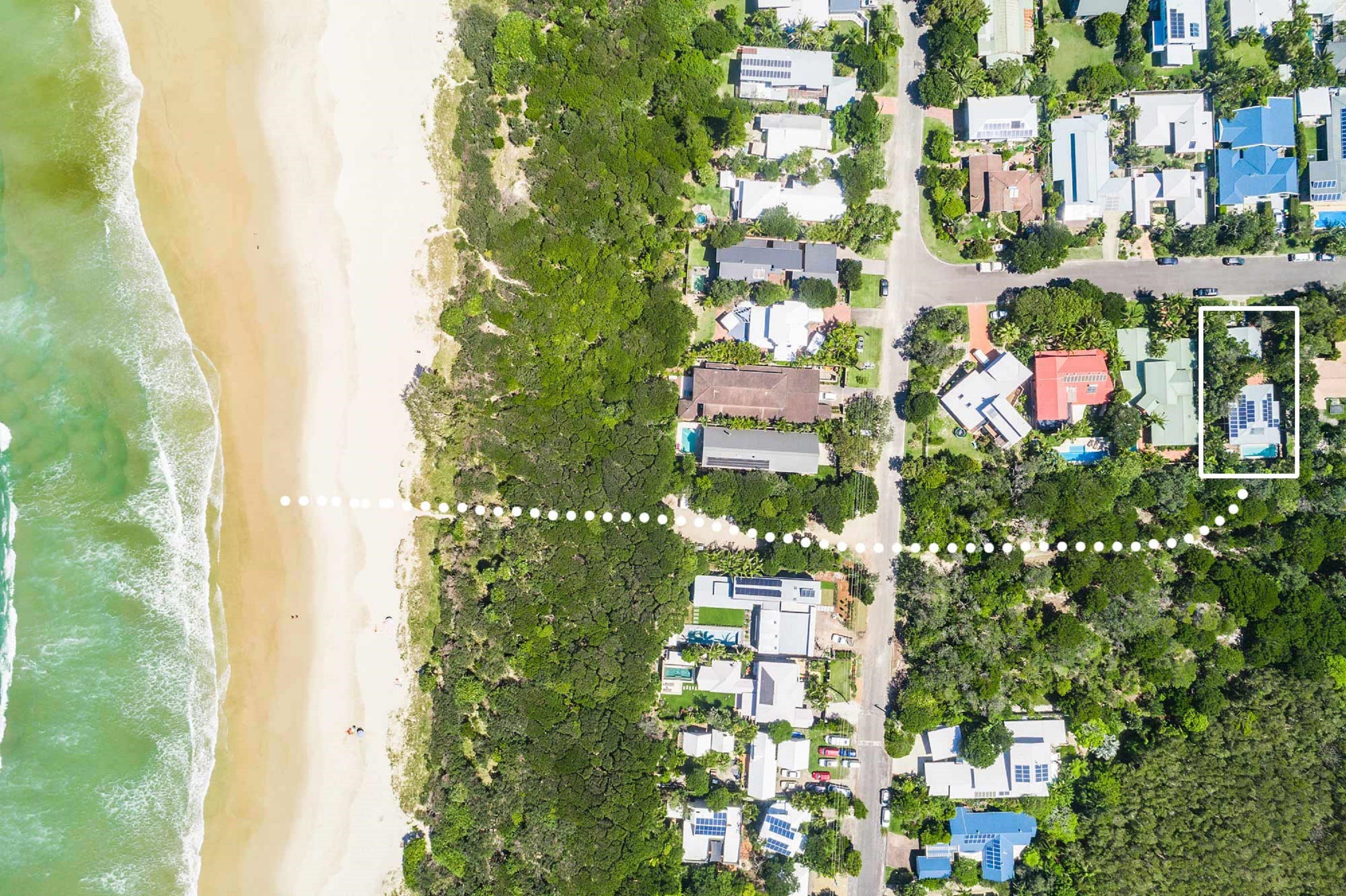 Beach Chalet - thumb 2