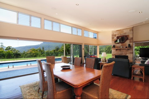 Bottlebrush Lodge - Accommodation Bookings 1