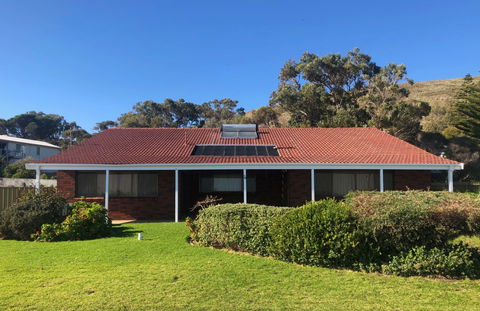 Calm Seas - Accommodation Bookings 0