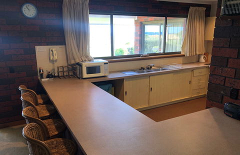 Calm Seas - Accommodation Bookings 2