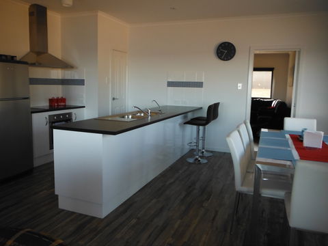 Coastal Getaway - Accommodation Bookings 2