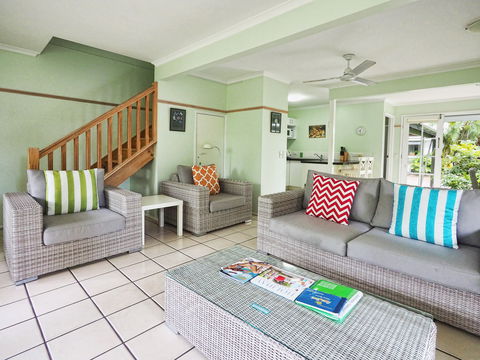 Coral Beach Noosa Resort - Accommodation Bookings 1