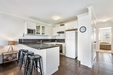 Dockside Holiday Apartments - Accommodation Bookings 2