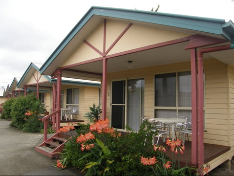Dolphin Sands Holiday Villas - Accommodation Bookings 0