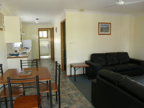 Dolphin Sands Holiday Villas - Accommodation Bookings 2