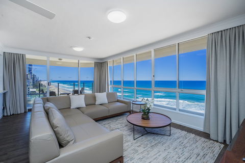 Dorchester On The Beach - Accommodation Bookings 1