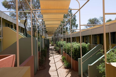 Emu Walk Apartments - Accommodation Bookings 2