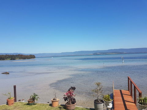 Jettys By The Lake - Accommodation Bookings 1