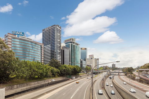 Meriton Suites North Sydney - Accommodation Bookings 0