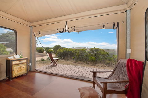 Pebble Point - Accommodation Bookings 1
