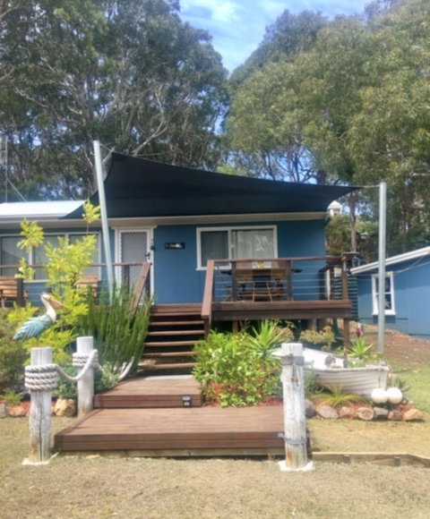 Retro Cottage - Accommodation Bookings 0