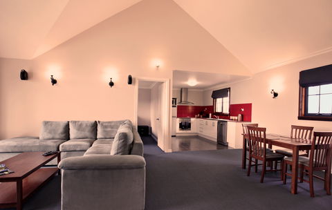 Scarlet Woods Chalet - Accommodation Bookings 1