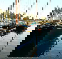 The Boatshed Waterfront BB