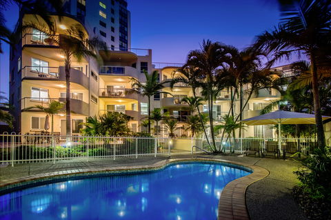 The Burlington Holiday Apartments - Accommodation Bookings 2