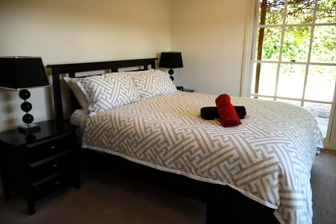 Wagga Riverside Apartments - Accommodation Bookings 1