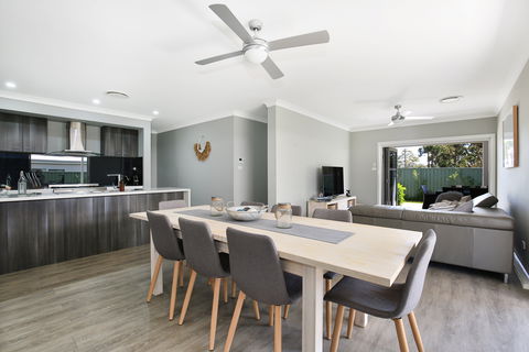 Wowly Waters - Accommodation Bookings 2
