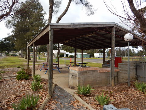 Yass Caravan Park - Accommodation Bookings 2