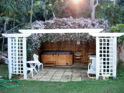 Curtis Falls Mountain Retreat - Accommodation Bookings 2