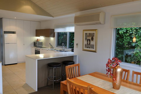 The Victoria Port Fairy - Accommodation Bookings 5