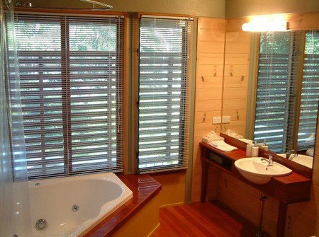 Bombah Point Eco Cottages - Accommodation Bookings 2