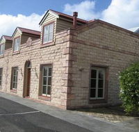 54 on Bank - Accommodation Bookings