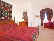 Crest Castle Bed And Breakfast - Accommodation Bookings 3