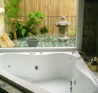 The Gatehouse at Villa Raedward - Accommodation Bookings