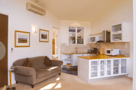 The Gatehouse At Villa Raedward - Accommodation Bookings 2