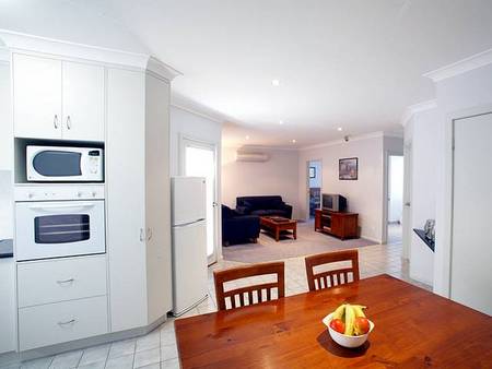 Belvoir Village Motel - Accommodation Bookings 3