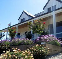 Canadian Lodge