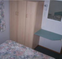 Golden Country Motel and Caravan Park - Accommodation Bookings