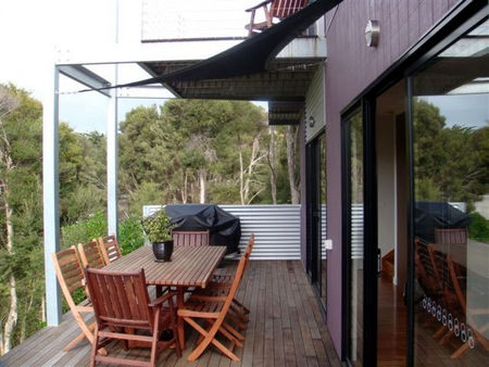 Yolla - Accommodation Bookings 1