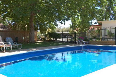 Aarinda Holiday Apartments - Accommodation Bookings 4