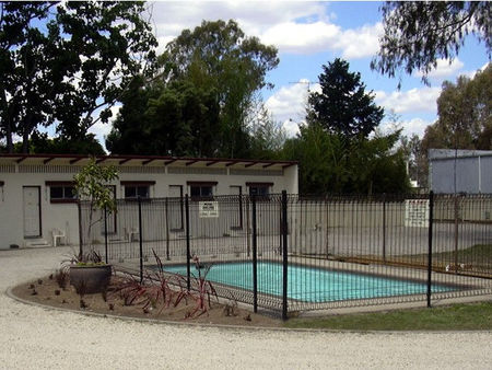 Auto Lodge Motor Inn - Accommodation Bookings 4