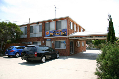 Inverloch Central Motor Inn - thumb 1