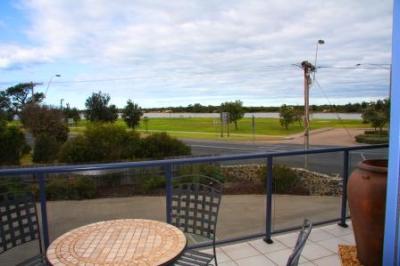 Ultimate Holiday Apartments - Accommodation Bookings 1