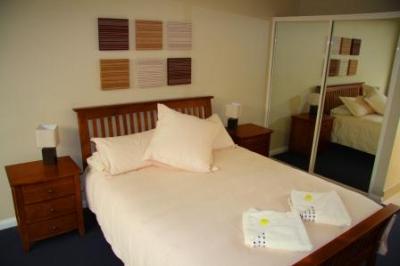Ultimate Holiday Apartments - Accommodation Bookings 3