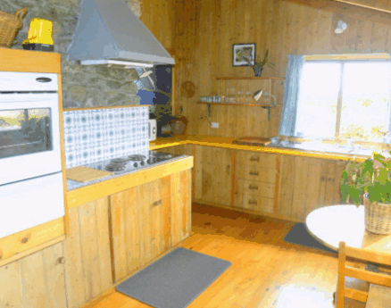 Aurora Beach Cottage - Accommodation Bookings 4