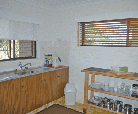 Abachi Budget 1 Bedroom Apartment - thumb 2