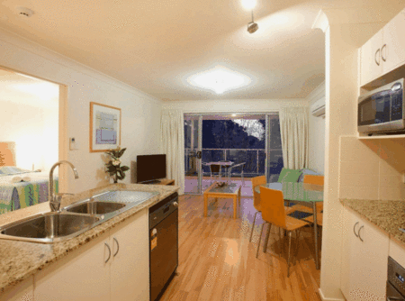 Shoal Bay Beachclub Apartments - Accommodation Bookings 5