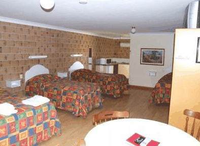 Next Golfers Inn - Accommodation Bookings 1