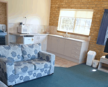 Mollymook Surfbeach Motel & Apartments - Accommodation Bookings 3